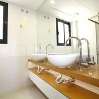 Townhouse in the city center in Spain, Comunitat Valenciana, Alicante, 78 sq.m.