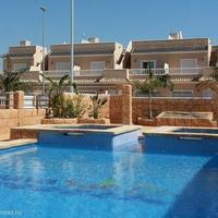 Townhouse in the suburbs in Spain, Comunitat Valenciana, Alicante, 88 sq.m.