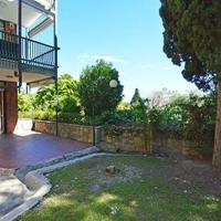 Flat in the city center in Italy, San Donnino, 150 sq.m.