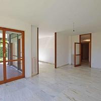 Flat in the city center in Italy, San Donnino, 150 sq.m.