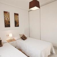 Villa in the city center in Spain, Comunitat Valenciana, Alicante, 120 sq.m.