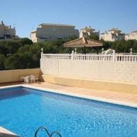 Villa in the city center in Spain, Comunitat Valenciana, Alicante, 115 sq.m.