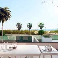 Villa at the first line of the sea / lake in Spain, Comunitat Valenciana, Alicante, 339 sq.m.