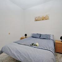 Townhouse in the city center in Spain, Comunitat Valenciana, Alicante, 50 sq.m.