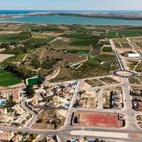 Villa in the suburbs in Spain, Comunitat Valenciana, Alicante, 164 sq.m.