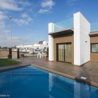 Villa in the suburbs in Spain, Comunitat Valenciana, Alicante, 159 sq.m.