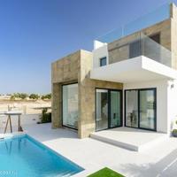 Villa in the suburbs in Spain, Comunitat Valenciana, Alicante, 114 sq.m.