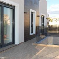 Villa in the suburbs in Spain, Comunitat Valenciana, Alicante, 365 sq.m.