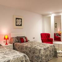 Villa in the suburbs in Spain, Comunitat Valenciana, Alicante, 365 sq.m.