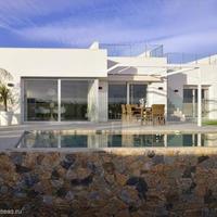 Villa in the suburbs in Spain, Comunitat Valenciana, Alicante, 304 sq.m.