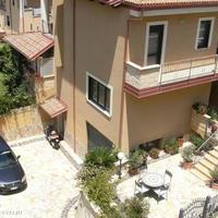 Apartment in the city center in Italy, Vibo Valentia, 100 sq.m.