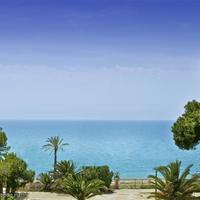 Apartment at the first line of the sea / lake in Spain, Comunitat Valenciana, Alicante, 101 sq.m.