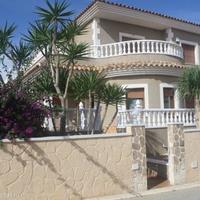 Villa in the suburbs in Spain, Comunitat Valenciana, Alicante, 106 sq.m.