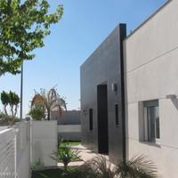 Villa in the suburbs in Spain, Comunitat Valenciana, Alicante, 120 sq.m.