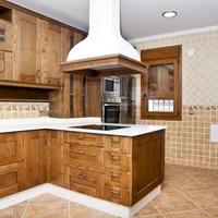 Villa in the suburbs in Spain, Comunitat Valenciana, Alicante, 335 sq.m.