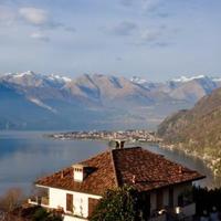 Apartment in the suburbs in Italy, Lombardia, Varese, 86 sq.m.