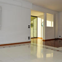 Вилла в пригороде в Италии, Вентимилья, 315 кв.м.