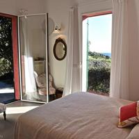 Вилла в пригороде в Италии, Вентимилья, 300 кв.м.