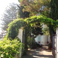 Вилла в пригороде в Италии, Вентимилья, 350 кв.м.