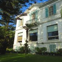 Вилла в пригороде в Италии, Вентимилья, 350 кв.м.