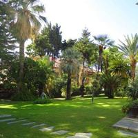 Вилла в пригороде в Италии, Вентимилья, 350 кв.м.