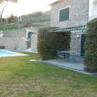 Вилла в центре города в Италии, Вентимилья, 270 кв.м.