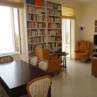 Квартира в пригороде в Италии, Вентимилья, 95 кв.м.