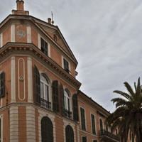 Квартира в пригороде в Италии, Вентимилья, 120 кв.м.