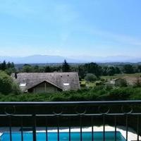 Villa in the city center in Guyane, 330 sq.m.