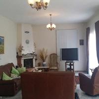 Villa in the city center in Guyane, 330 sq.m.