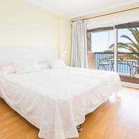 Flat at the first line of the sea / lake, in the suburbs in Spain, Catalunya, Begur, 90 sq.m.