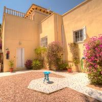Villa in the suburbs in Spain, Comunitat Valenciana, Alicante, 130 sq.m.