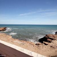 Villa at the first line of the sea / lake in Spain, Comunitat Valenciana, Alicante, 250 sq.m.