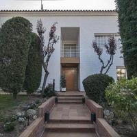 Villa in the suburbs in Spain, Catalunya, Barcelona, 488 sq.m.
