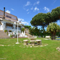 Таунхаус в пригороде в Испании, Каталония, Багур, 335 кв.м.