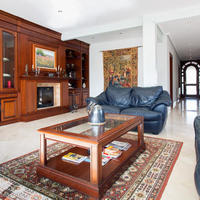 Villa in the suburbs in Spain, Comunitat Valenciana, Alicante, 598 sq.m.