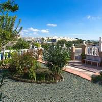 Villa in the suburbs in Spain, Comunitat Valenciana, Alicante, 74 sq.m.
