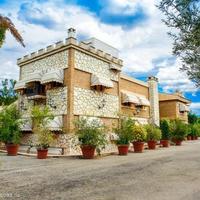 Villa in the city center in Spain, Comunitat Valenciana, Alicante, 787 sq.m.