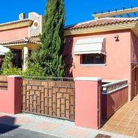 Villa in the suburbs in Spain, Comunitat Valenciana, Alicante, 230 sq.m.