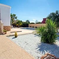 Villa in the suburbs in Spain, Comunitat Valenciana, Alicante, 243 sq.m.