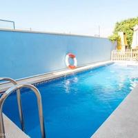 Villa in the suburbs in Spain, Comunitat Valenciana, Alicante, 225 sq.m.