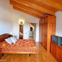 House in the suburbs in Spain, Catalunya, Begur, 236 sq.m.