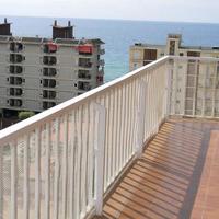 Квартира на второй линии моря/озера, в пригороде в Испании, Каталония, Багур, 100 кв.м.