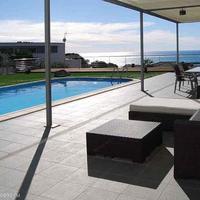 Дом в пригороде в Испании, Каталония, Багур, 400 кв.м.