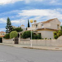 Villa in the suburbs in Spain, Comunitat Valenciana, Alicante, 122 sq.m.