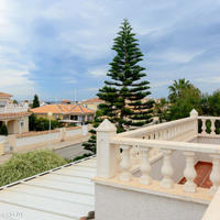 Villa in the suburbs in Spain, Comunitat Valenciana, Alicante, 122 sq.m.