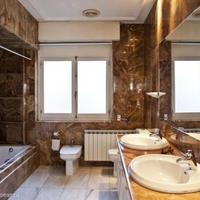 Villa in the suburbs in Spain, Comunitat Valenciana, Alicante, 270 sq.m.