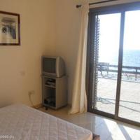 Bungalow at the first line of the sea / lake in Republic of Cyprus, Tremithousa, 80 sq.m.