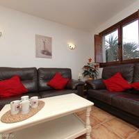 Apartment in the suburbs in Spain, Comunitat Valenciana, Alicante, 93 sq.m.