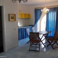 Apartment at the second line of the sea / lake, in the suburbs in Italy, Liguria, 40 sq.m.